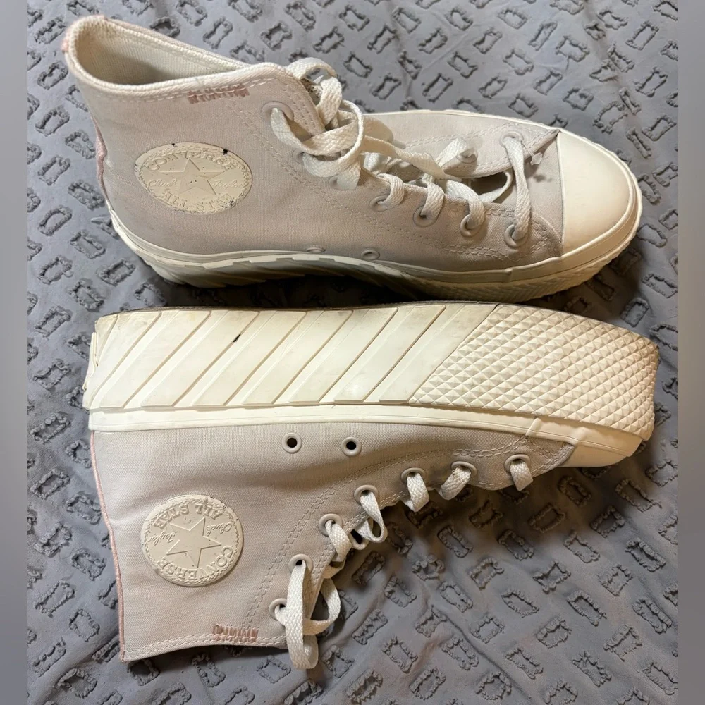 Converse Platform Hi Top Sneakers Size 7.5 - Picture 2 of 7